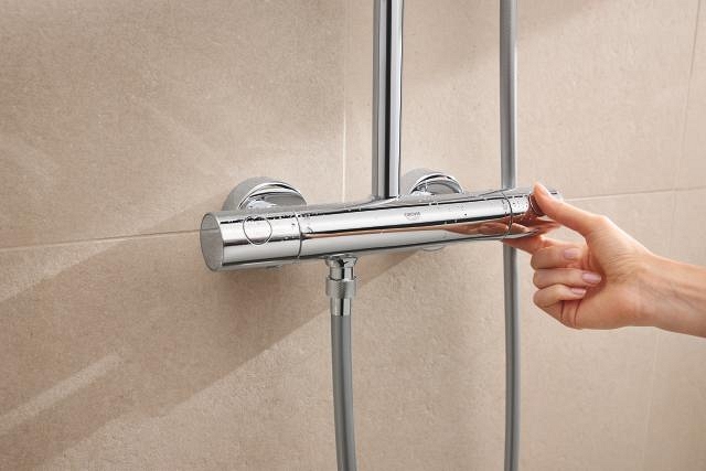 duschsystem mit thermostat – kopfbrause 250 mm – handbrause mit 2 strahlarten